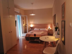  Koukaki ideal studio for 2  Афины